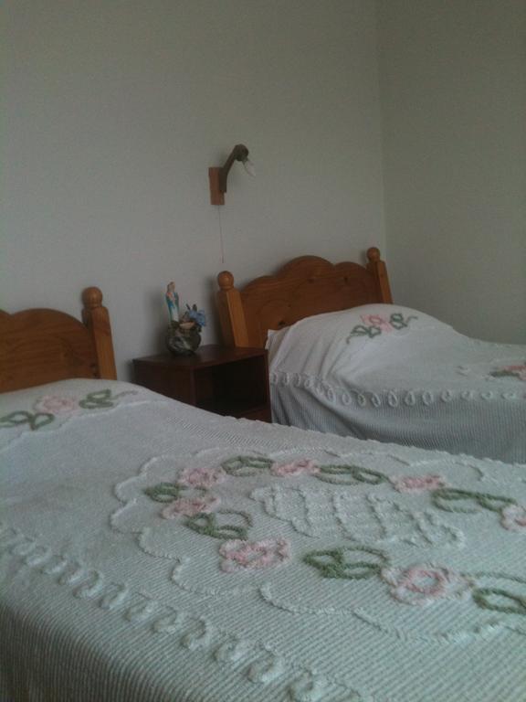 Fort House Bed & Breakfast Килбеган Стая снимка